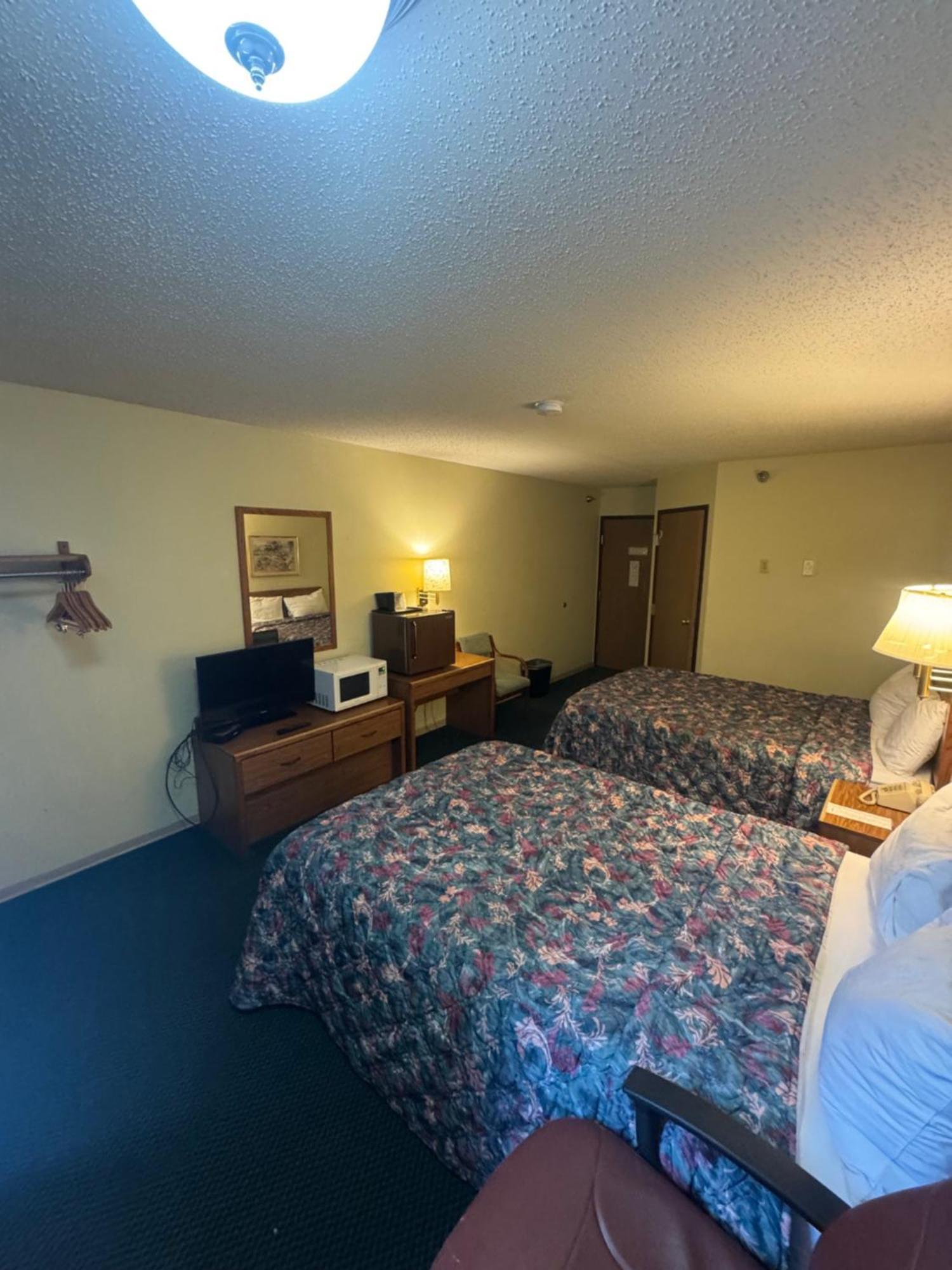 Smart Choice Inn Plankinton Exterior photo